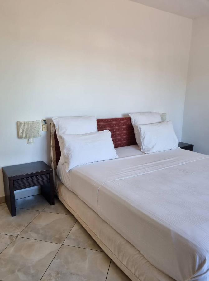 Kokoloko Hotel Ambatoloaka  Luaran gambar