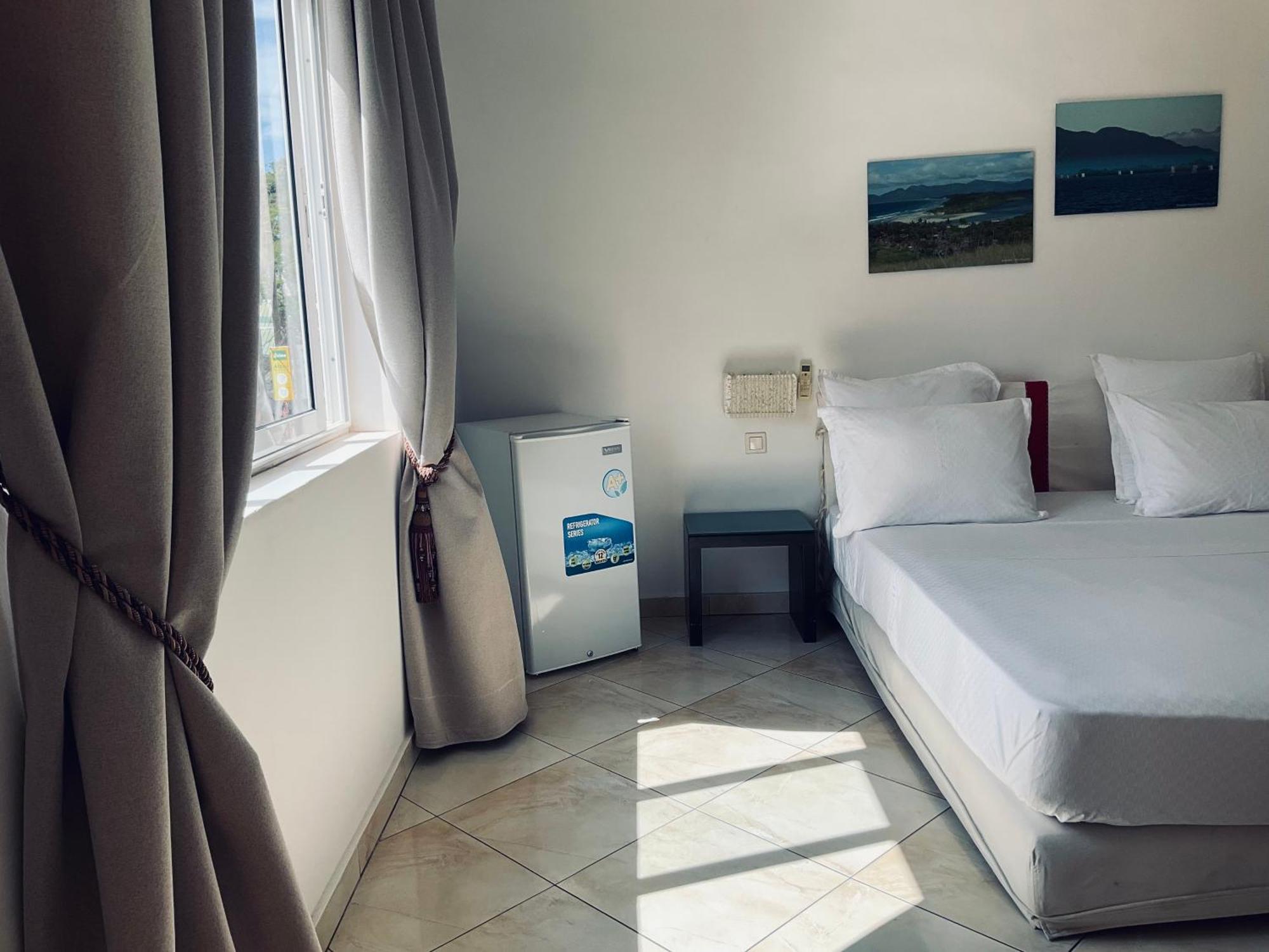 Kokoloko Hotel Ambatoloaka  Luaran gambar