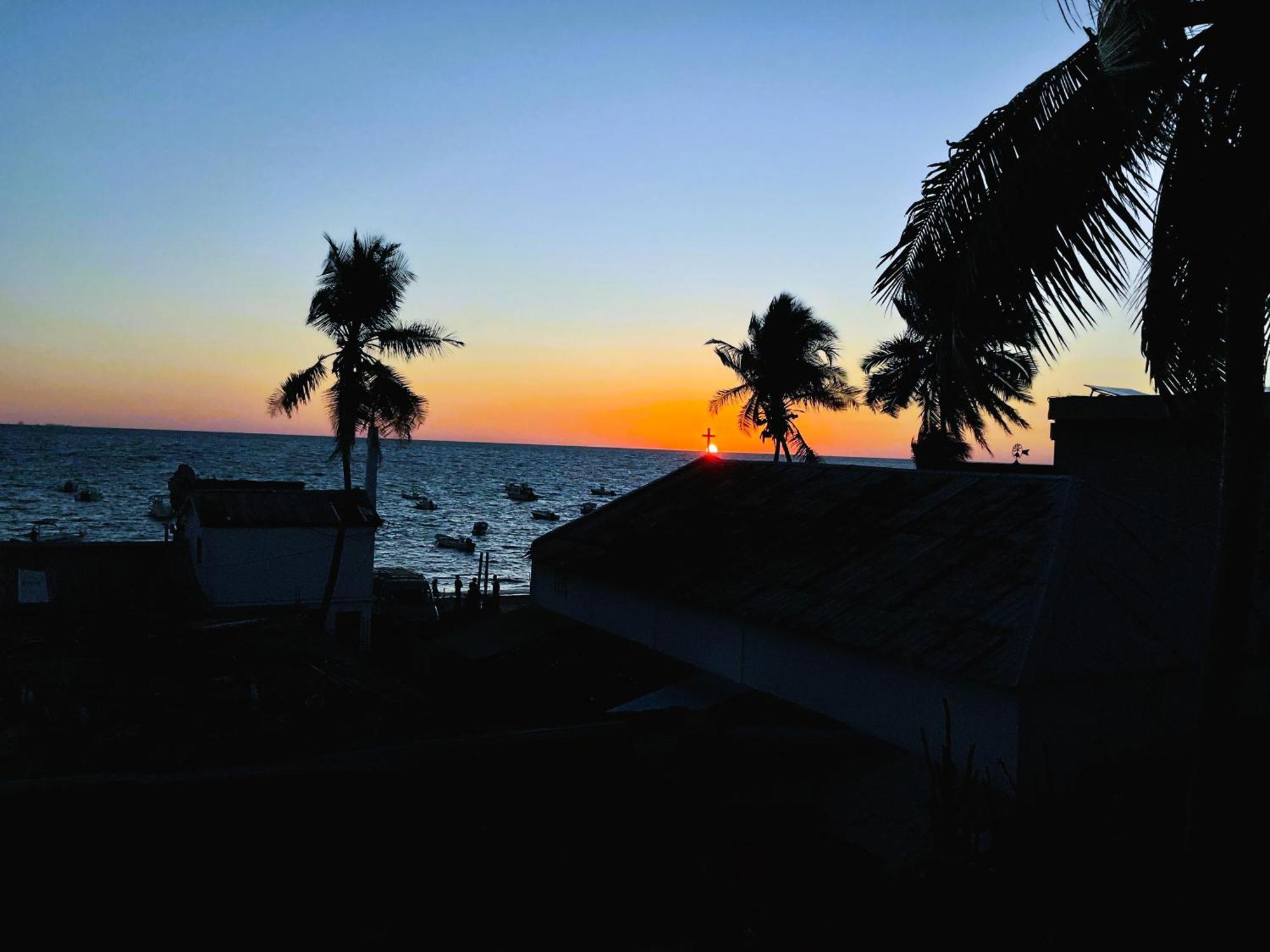 Kokoloko Hotel Ambatoloaka  Luaran gambar