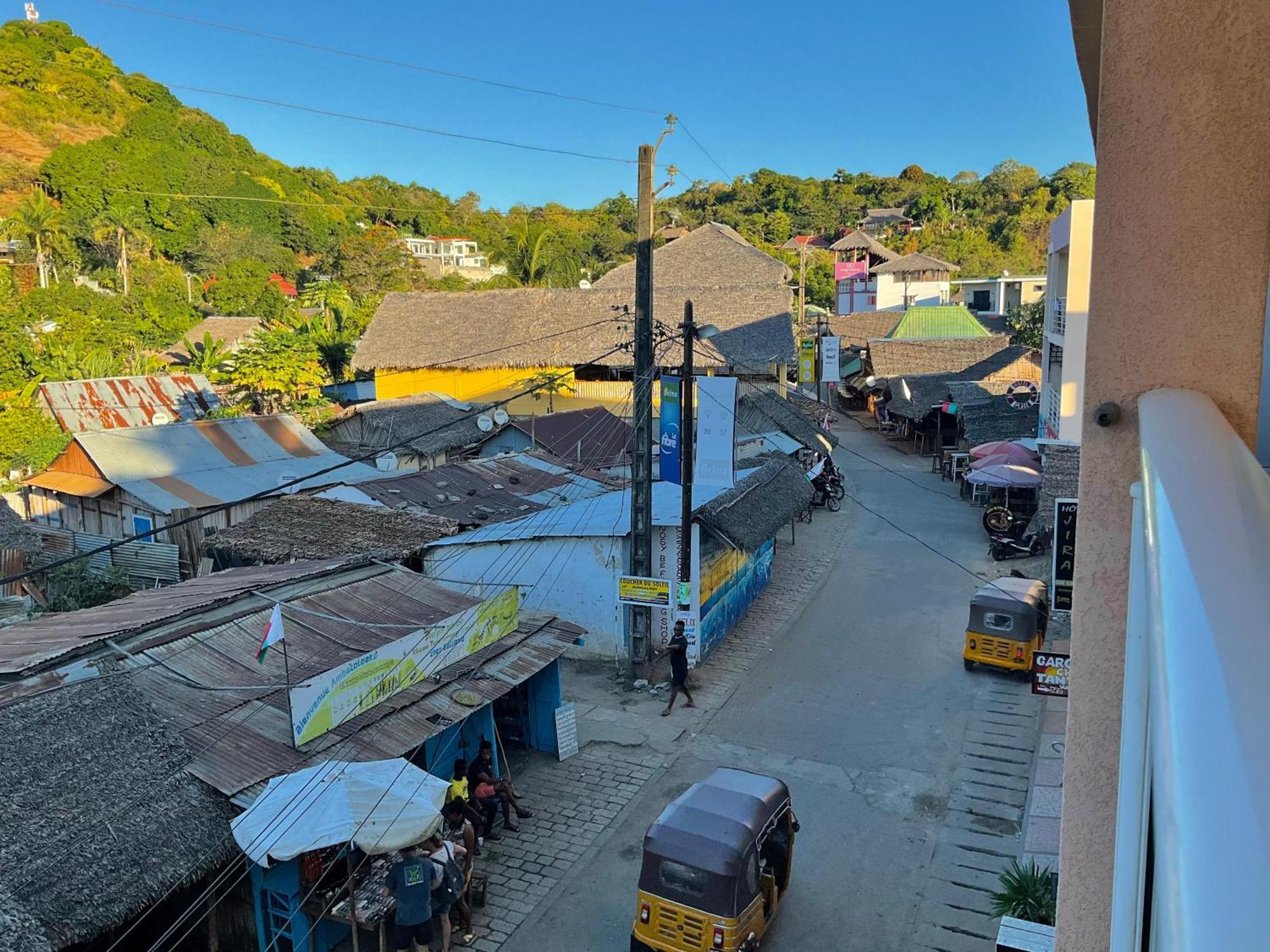 Kokoloko Hotel Ambatoloaka  Luaran gambar