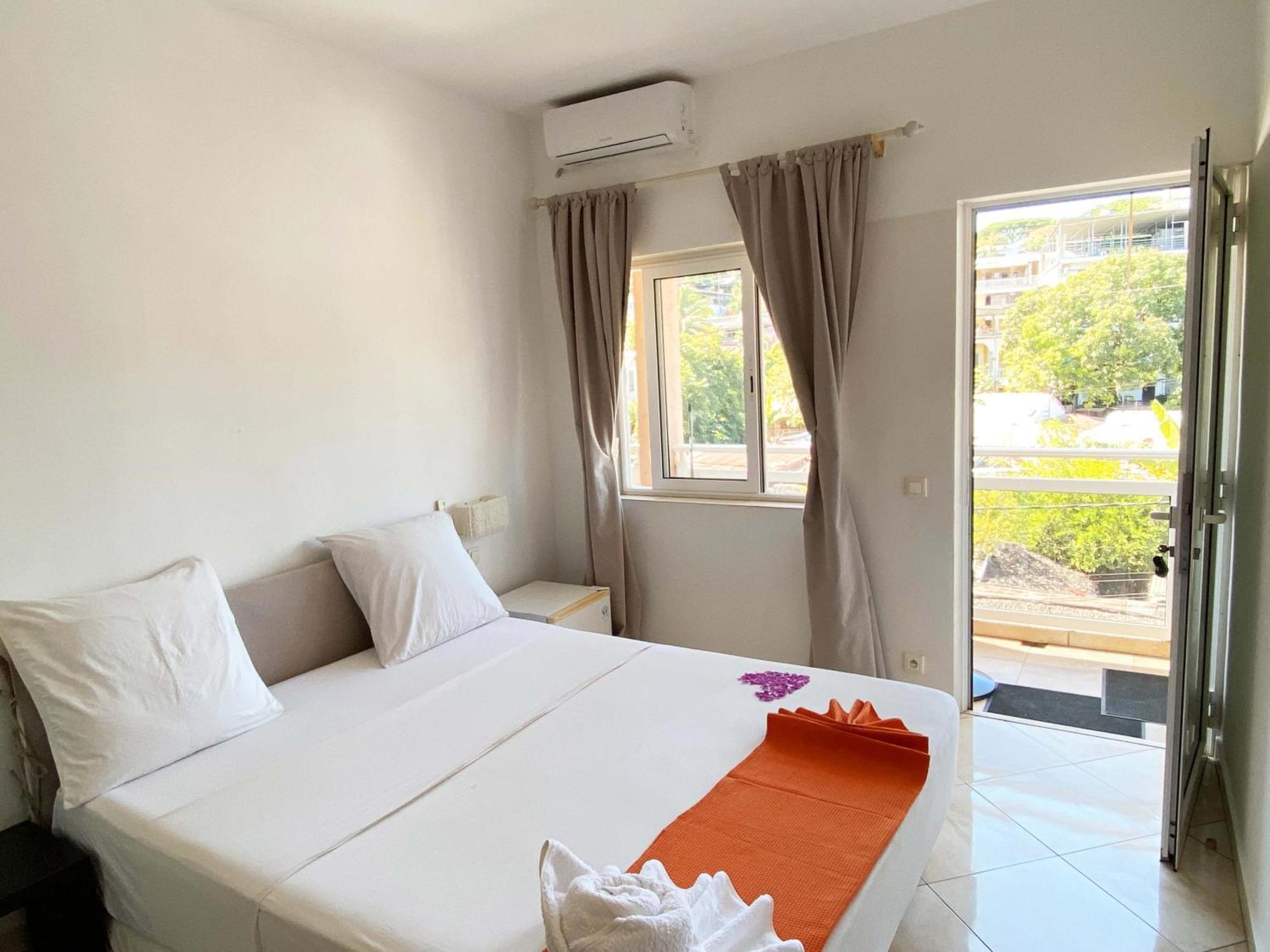 Kokoloko Hotel Ambatoloaka  Luaran gambar