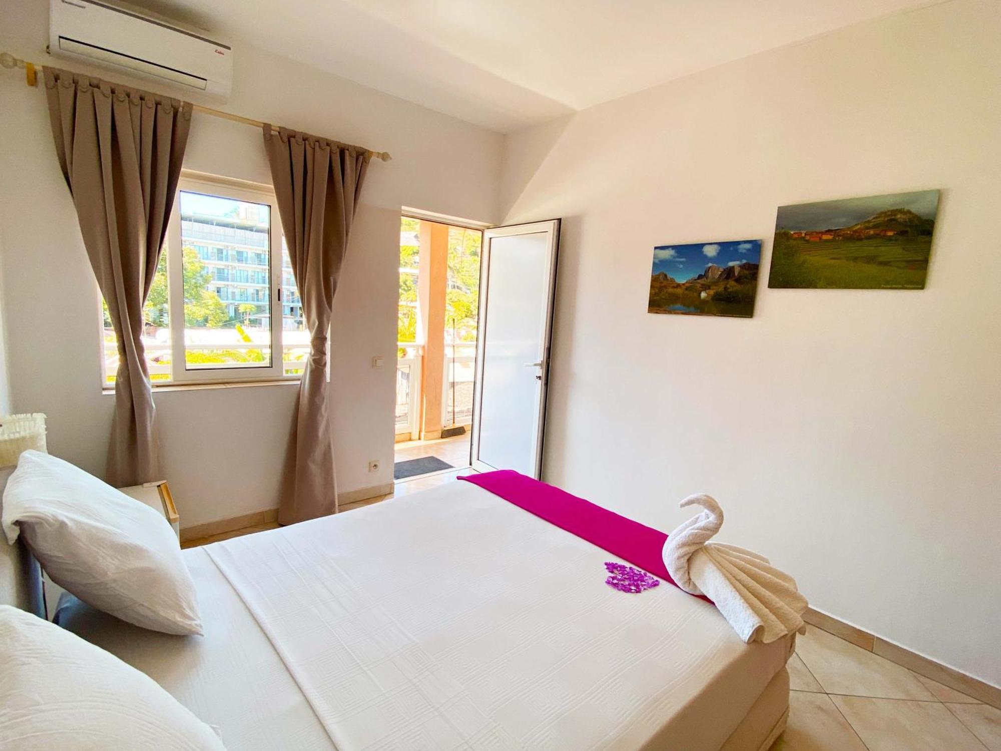 Kokoloko Hotel Ambatoloaka  Luaran gambar