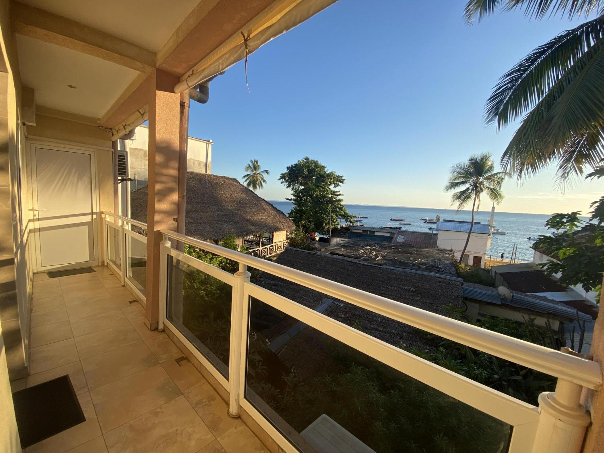 Kokoloko Hotel Ambatoloaka  Luaran gambar
