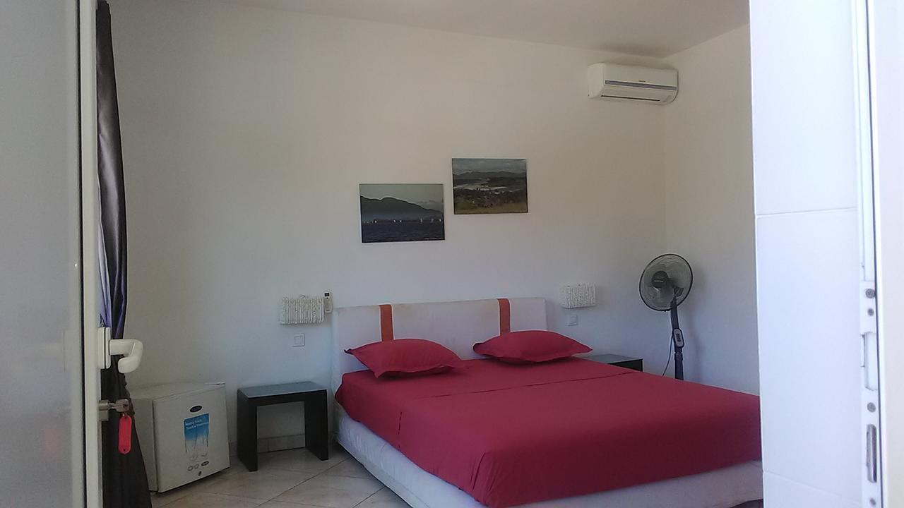 Kokoloko Hotel Ambatoloaka  Luaran gambar